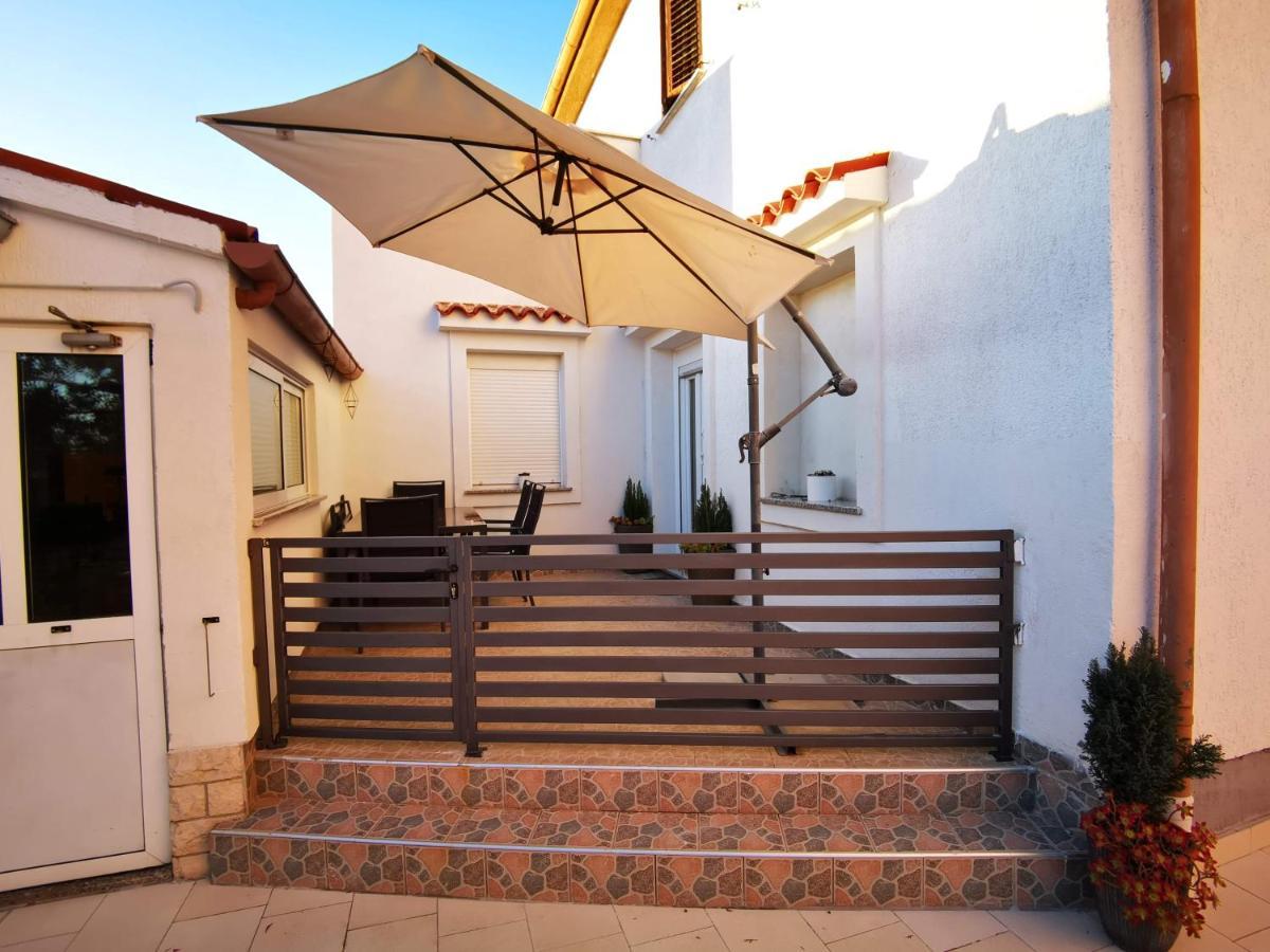 Apartament Dante *