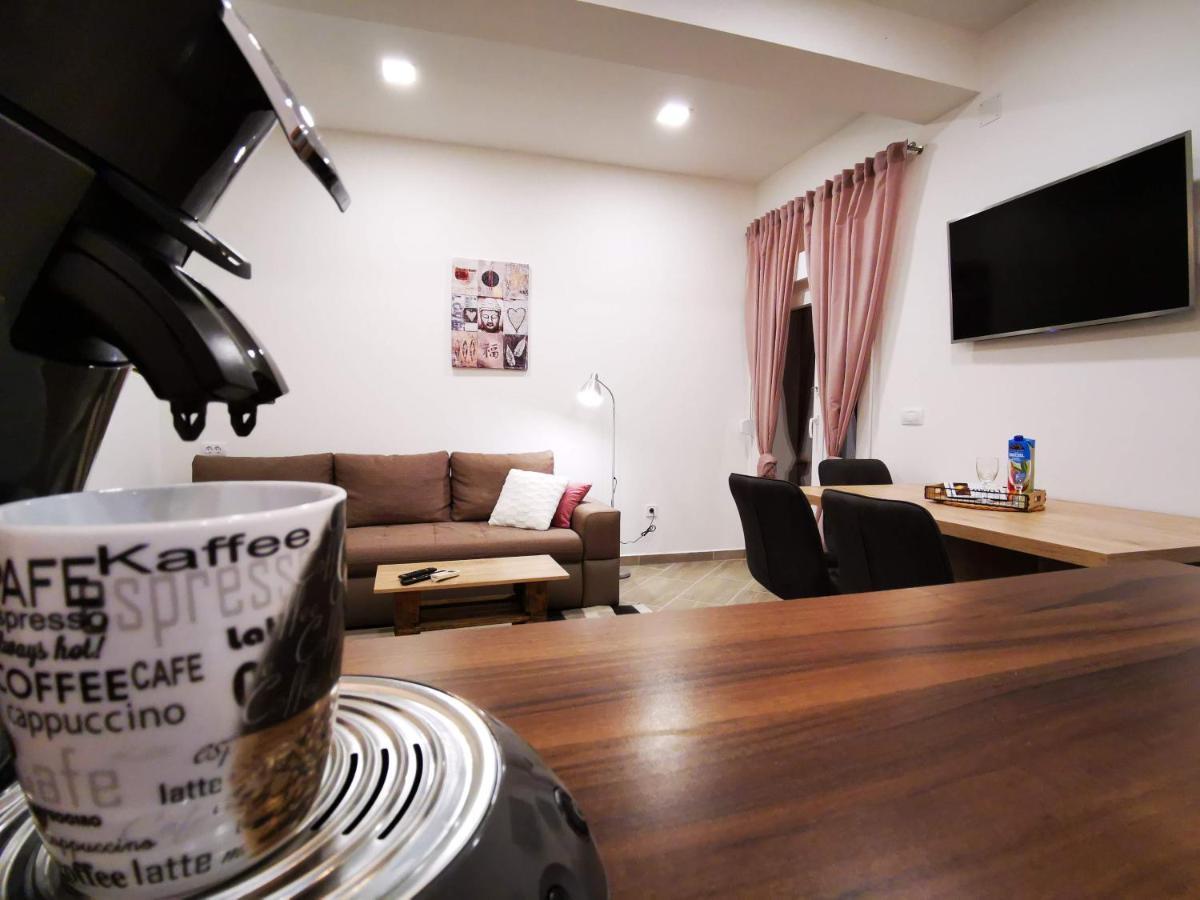Apartment Dante *